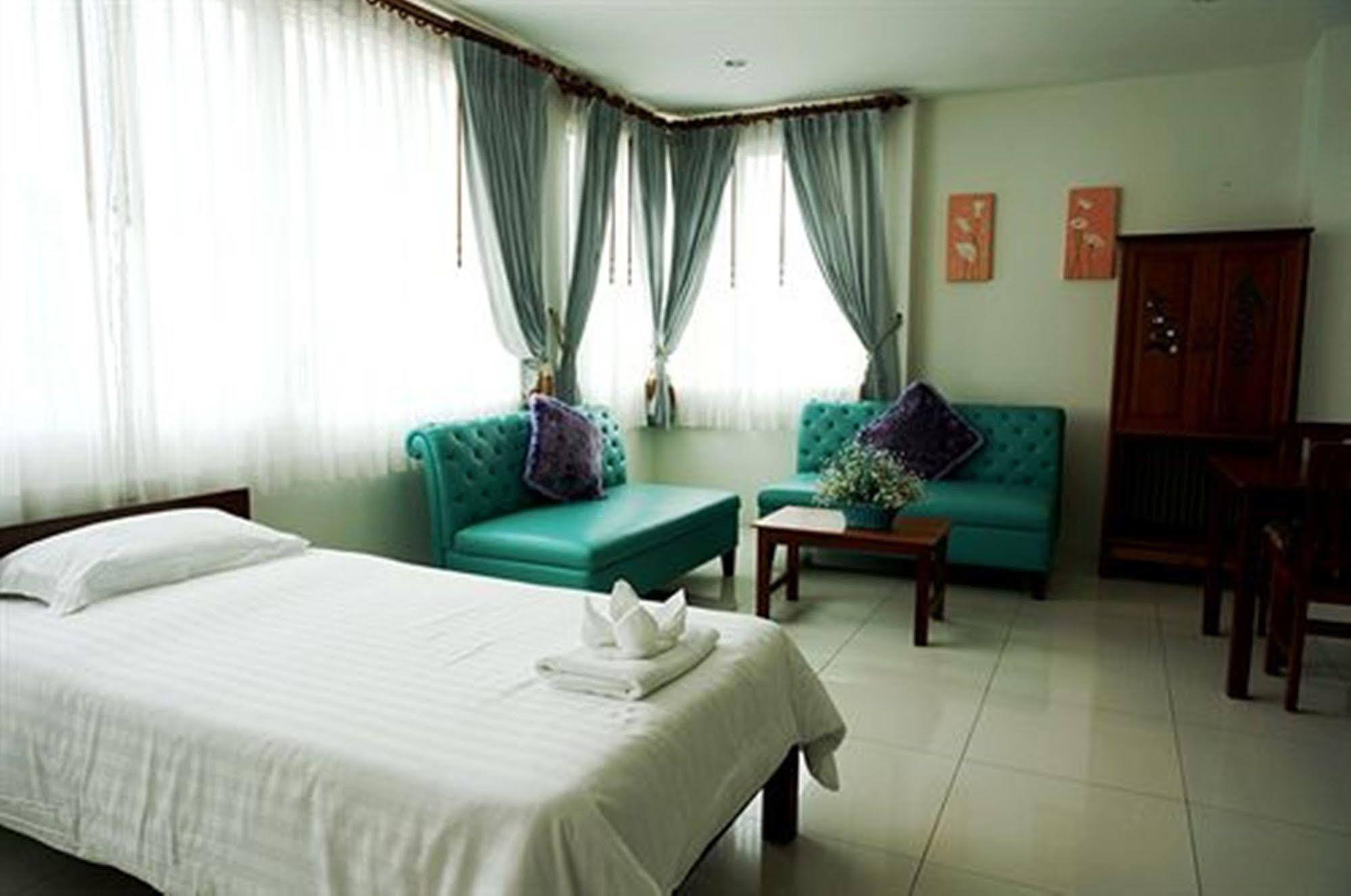 Smile Hua-Hin Resort - Sha Plus HHQ Zewnętrze zdjęcie