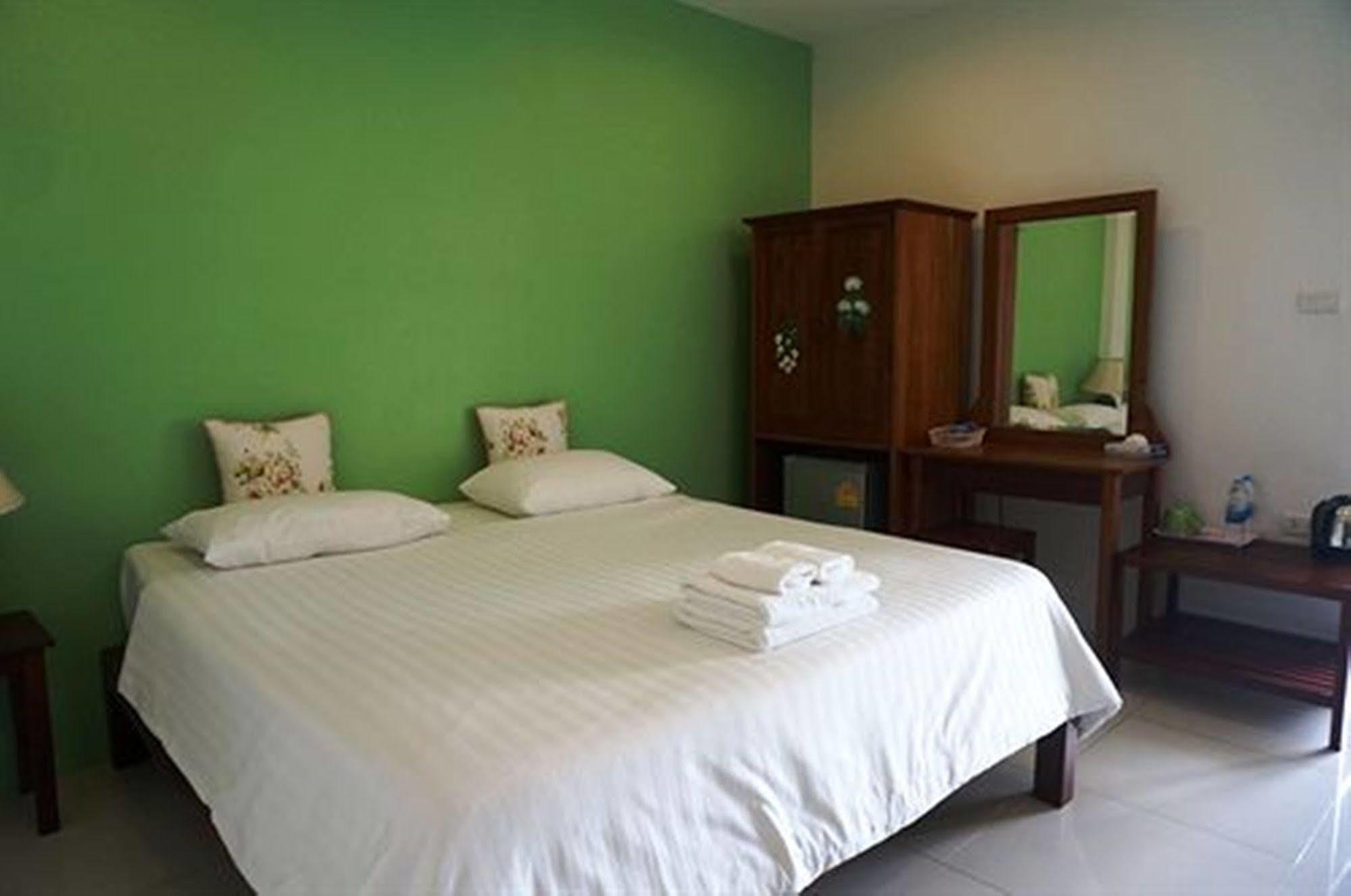 Smile Hua-Hin Resort - Sha Plus HHQ Zewnętrze zdjęcie